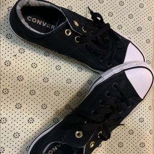 Black converse sneakers